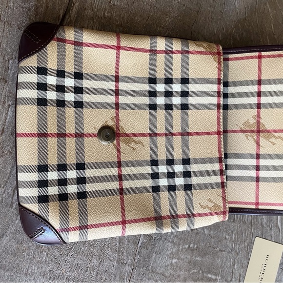 SOLD SOLD SOLD‼️Authentic Burberry Crossbody Bag - Picture 12 of 13